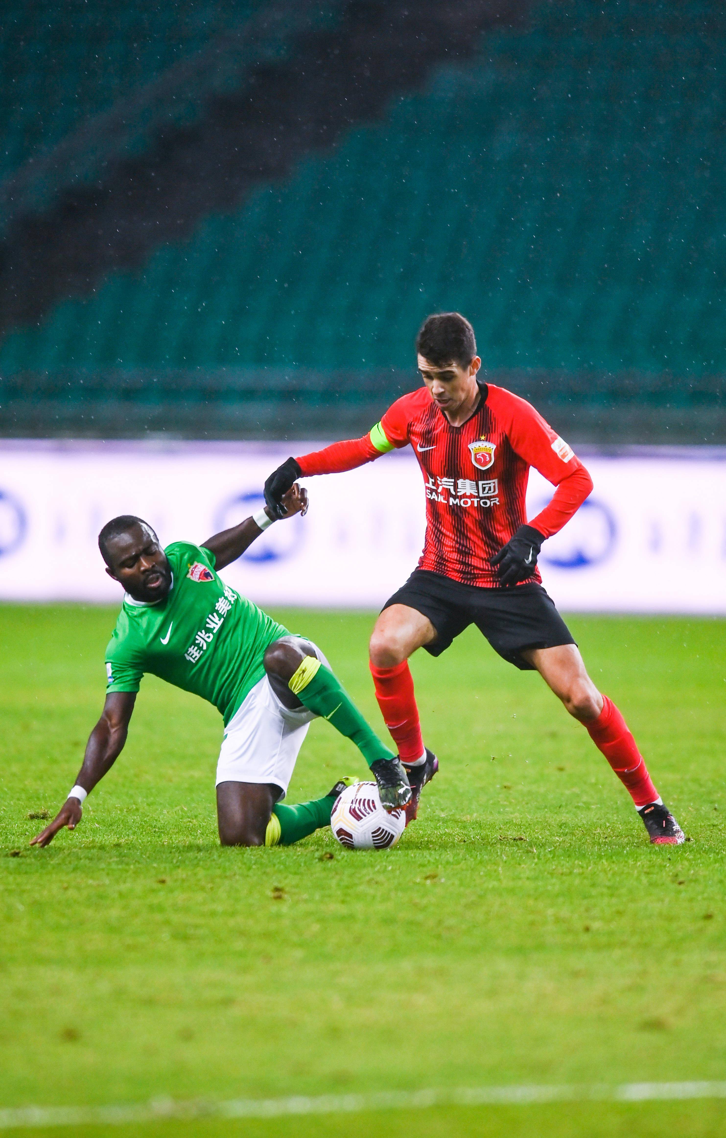 不仅如此 不仅如此