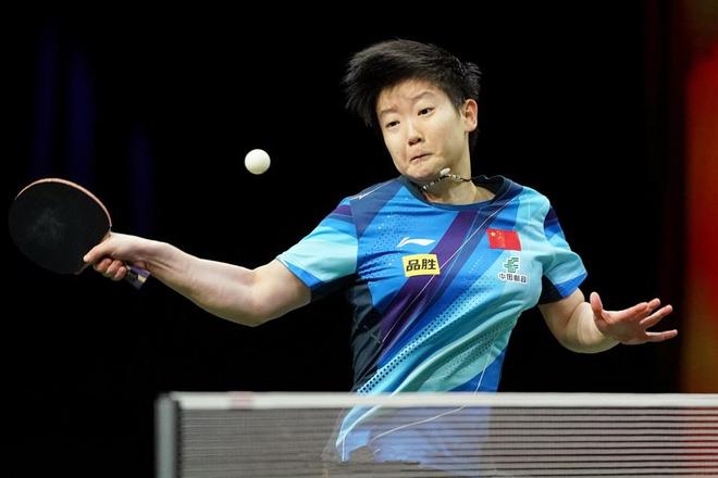 创造了空位 创造了空位