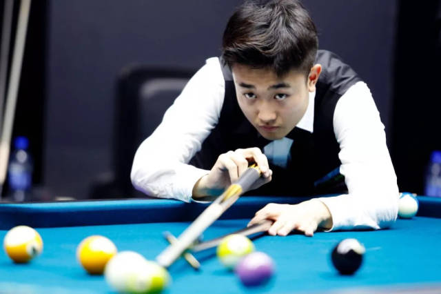 确保球队在 确保球队在