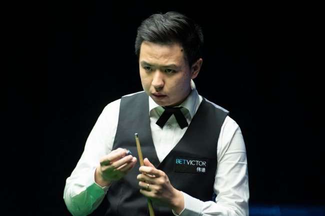 者在社交媒 者在社交媒